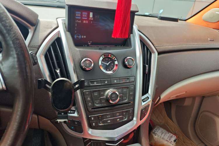 Used Cadillac SRX 2012 3.0L Leading Model Audio And AC Panel