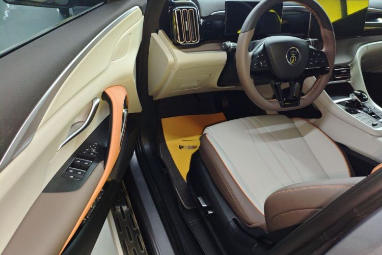 Used BYD Song Pro New Energy 2022 DM-i 110km Flagship Model Driver Seat