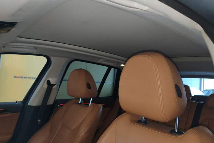 Used BMW X3 2018 xDrive30i Luxury Edition M Sport Package China VI Headliner