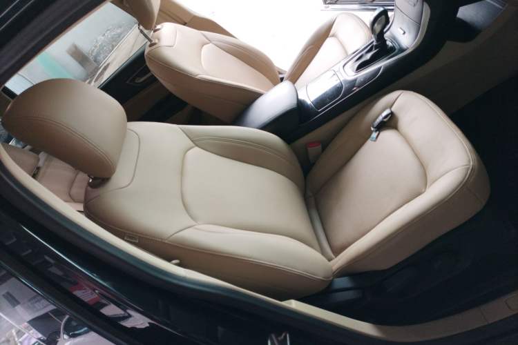 Used Ford Edge 2016 EcoBoost 245 Two-Wheel-Drive Titanium 5-Seater