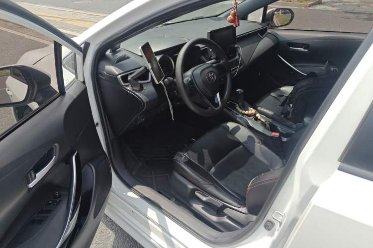 Used Toyota Levin 2022 Dual-Motor 1.8H E-CVT Progressive Edition Driver Seat