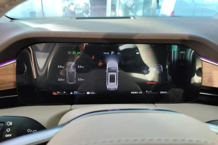 Used Hima AITO M7 2024 1.5T Rear-Drive Plus Version 5 Seats