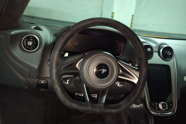 Used McLaren GT 2022 4.0T Standard Edition Steering Wheel