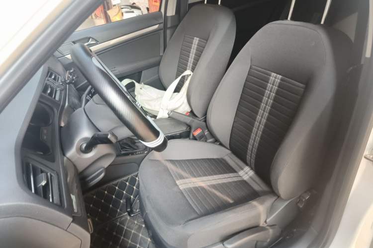 Used Volkswagen Lavida 2019 Lavida Start 1.5L Automatic Trendy Version China VI Standard
