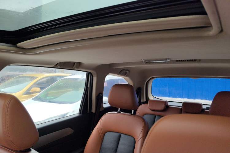 Used BAIC Weiwang M50F 2017 1.5L Luxury Model
