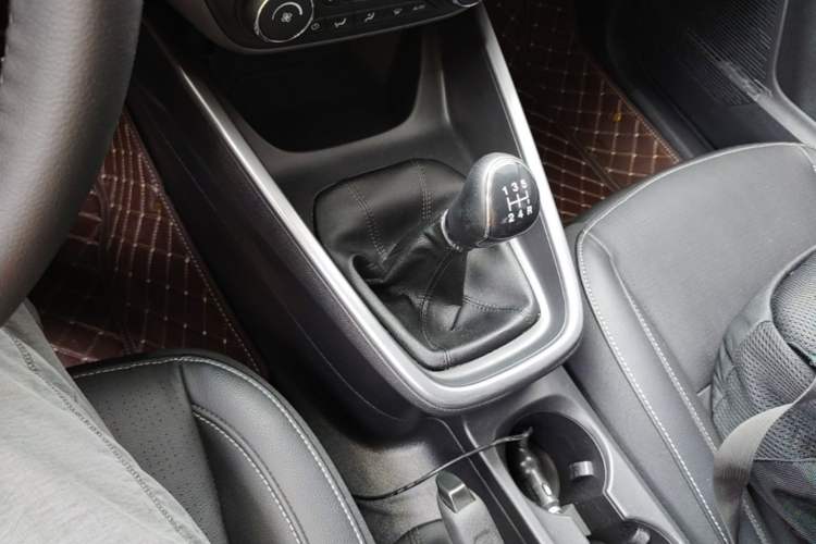 Used Ford Escort 2015 1.5L Manual Fashion Edition
