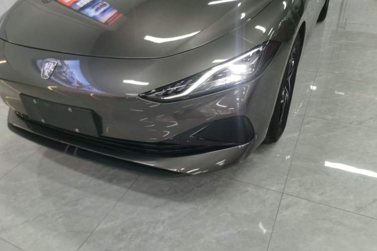 Used Roewe D7 2023 DMH 125km Superior Edition