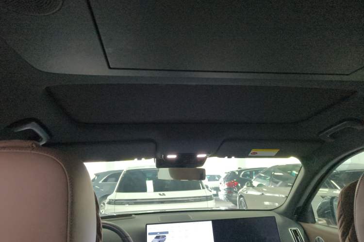 Used Li Auto L9 2025 Pro Smart Refreshed Edition
