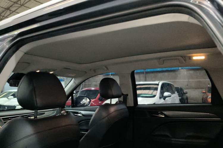 Used GAC Trumpchi GS4 PLUS 2022 270T Automatic Galaxy Edition Headliner