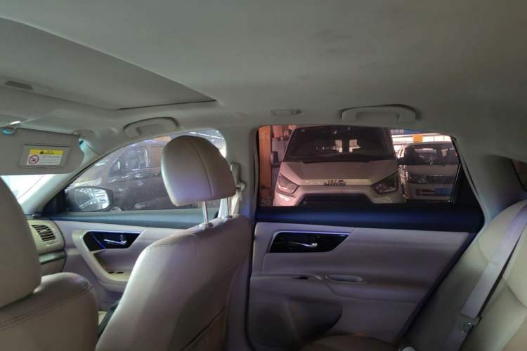 Used Nissan Teana 2016 2.0L XE Fashion Edition Headliner