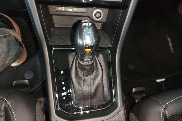 Used Volkswagen Touran 2018 Volkswagen Touran L 280TSI DSG Comfort Edition 7 Seats China V Emission Standard
