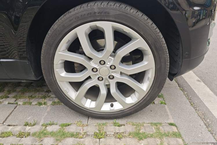 Used Land Rover Range Sport 
