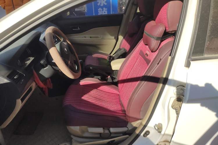 Used Bestune B50 2012 1.6L manual fashion version