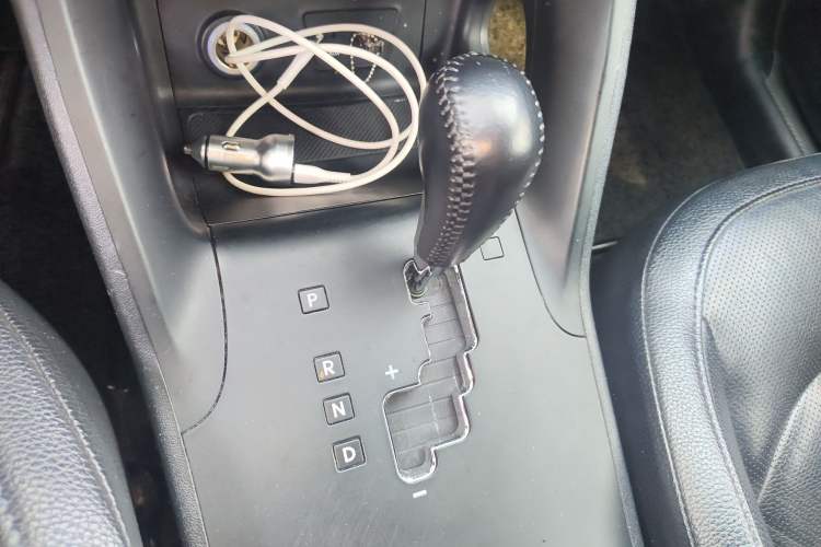 Used Hyundai ix35 2015 2.0L Automatic 2WD Smart Version China V Standard