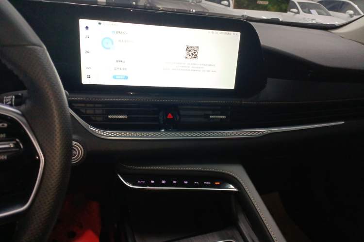 Used Bestune B70 2025 Dragon Edition 1.5T Enjoyment Model Audio And AC Panel