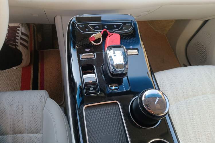 Used FORTHING Xinghai V9 2024 1.5TD 200km Qingyunti Series Premium Version
