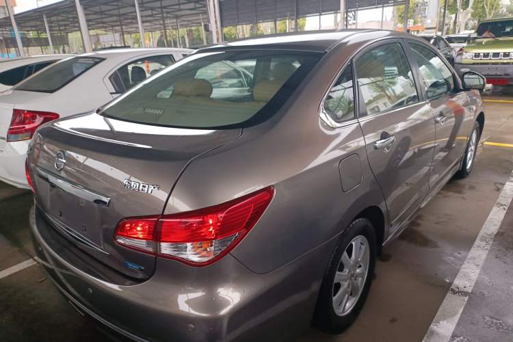 Used Nissan Sylphy 2012 Classic 1.6XE Manual Comfort Edition Rear Right 45 Deg