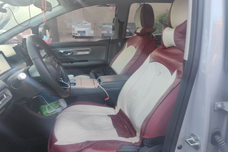 Used AION Y 2023 Plus 510 Smart Edition Left Front Seat