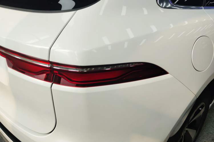 Used Jaguar F-PACE 2024 P250 R-Dynamic S
