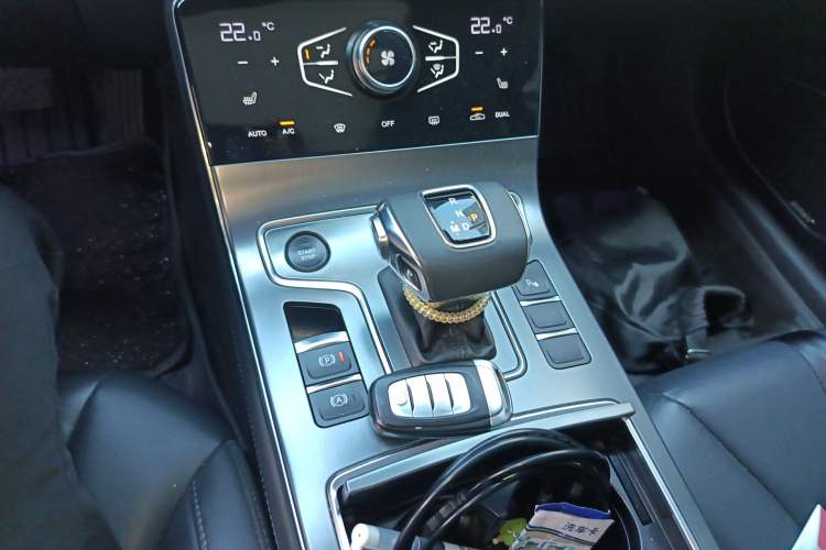 Used Hongqi H5 2020 1.8T Automatic Smart Connect Flagship Edition
