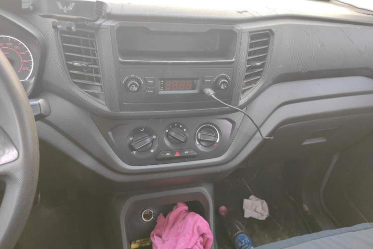 Used Wuling Hongguang V 2021 1.5L Jingqu Version LAR