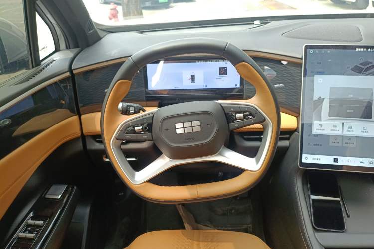 Used Geely Galaxy L7 2024 1.5T 55km PRO Dragon Edition