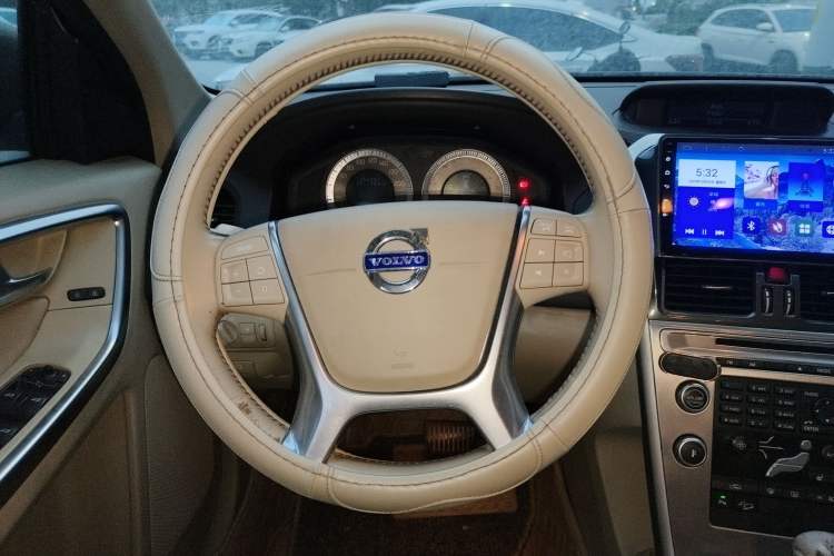 Used Volvo XC60 2010 T6 AWD Zhiya Edition
