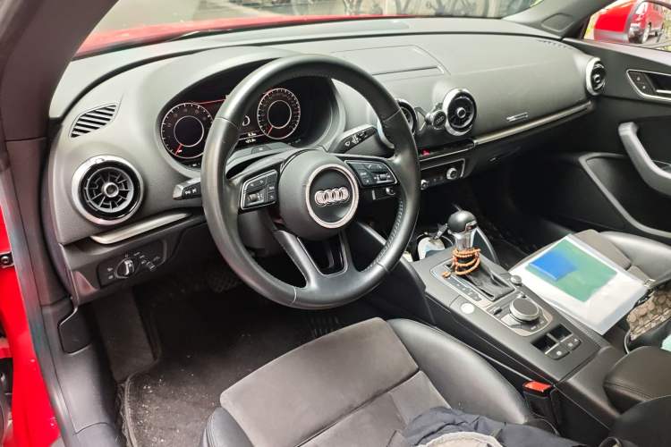 Used Audi A3 2017 Cabriolet 40 TFSI Center Console