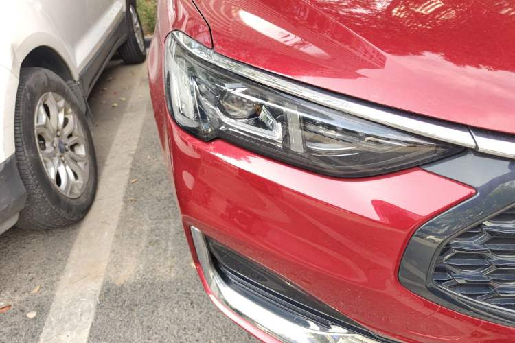 Used Ford Escort 2021 1.5L Automatic Diamond Edition
