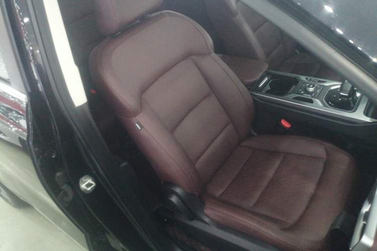 Used Geely Auto Haoyue 2022 1.8TD DCT Luxury 7-Seater