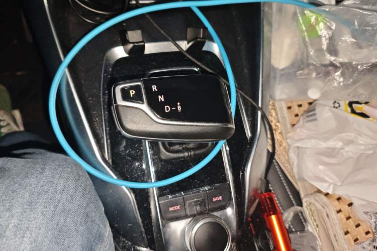 Used SAIC MAXUS EUNIQ 5 2020 1.3T PLUG-IN Elite Edition