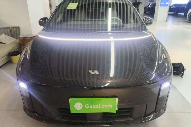 Used Li Auto Li Auto i6 2025 Model Two-Wheel-Drive Standard Type