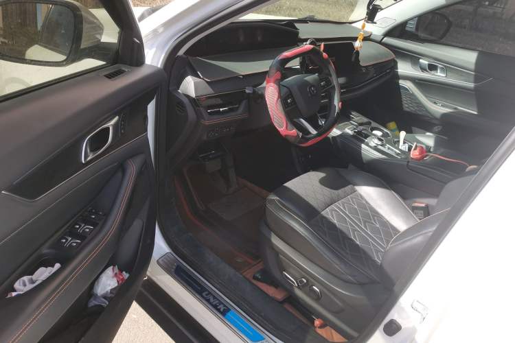 Used Changan UNI-K 2021 2.0T All-Wheel Drive Prestige Version