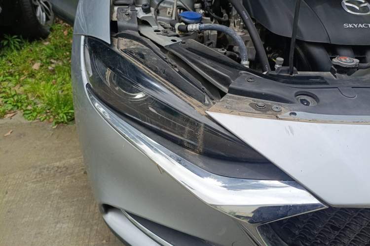 Used Mazda CX-4 2020 2.0L Automatic Two-Wheel Drive Blue Sky Luxury Edition
