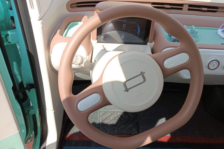 Used Bestune Pony 2026 222km Colorful Horse
