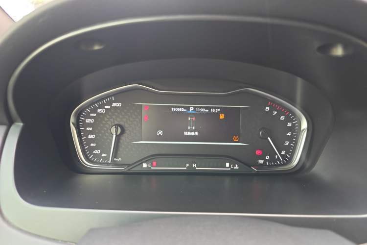 Used SAIC MAXUS G20 2019 First Edition 2.0T Automatic Luxury Version China V Standard