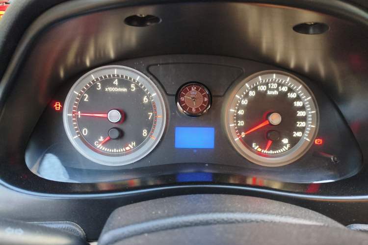 Used Geely Auto EC8 2011 2.0L Manual Comfort Edition