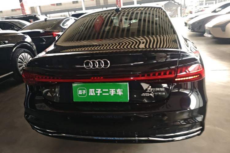 Used Audi A7L 2024 45TFSI S-line Dream-Building Edition Flow Crystal Package