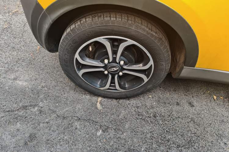 Used Chery QQ Little Ant 2021 150 000 Yuan Ant Fan Edition Ant Trend Version Lithium Iron Phosphate Right Rear Wheel Hub