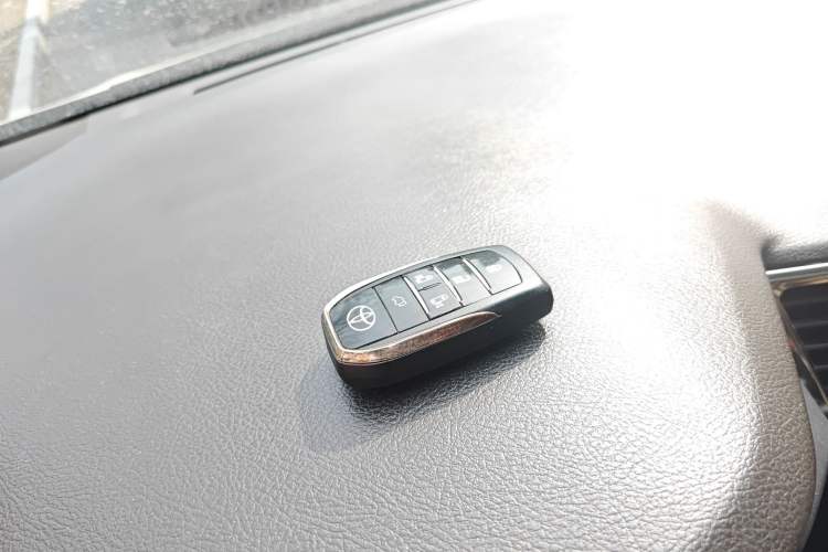 Used Toyota Alphard 2011 3.5L Luxury Edition