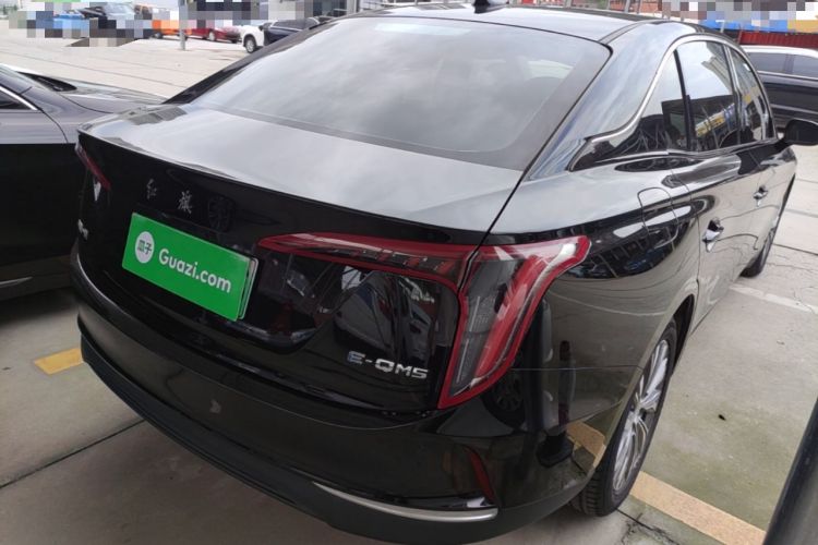 Used Hongqi E-QM5 2022 431 km Charge & Enjoy Edition
