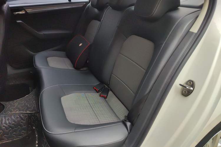 Used Volkswagen Santana 2016 1.6L Automatic Comfort Edition Left Rear Seat