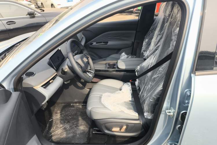 Used ARCFOX T1 2025 Model 425 PRO
