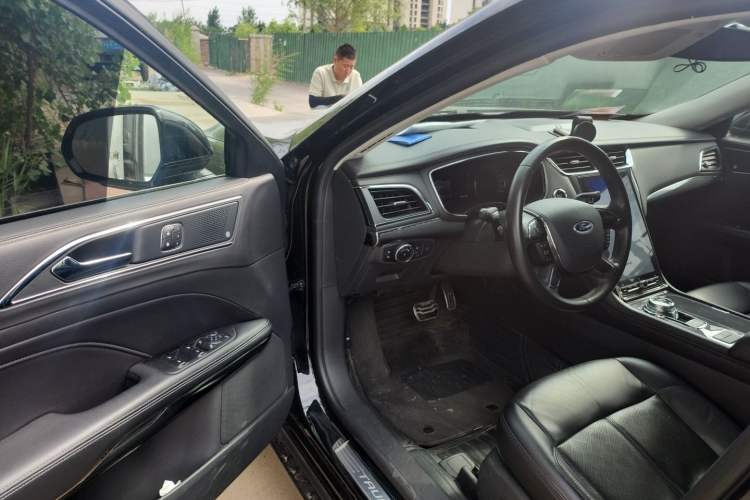 Used Ford Taurus 2019 EcoBoost 245 Premium Edition