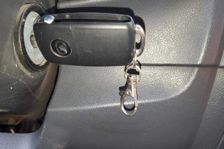 Used Great Wall Wingle 5 2013 2.8T European Version Two-Wheel Drive Elite Version Big Double-Cab GW2.8TC
