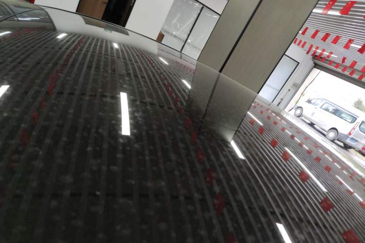 Used Tesla Model Y 2021 Long-Range All-Wheel-Drive Version Roof