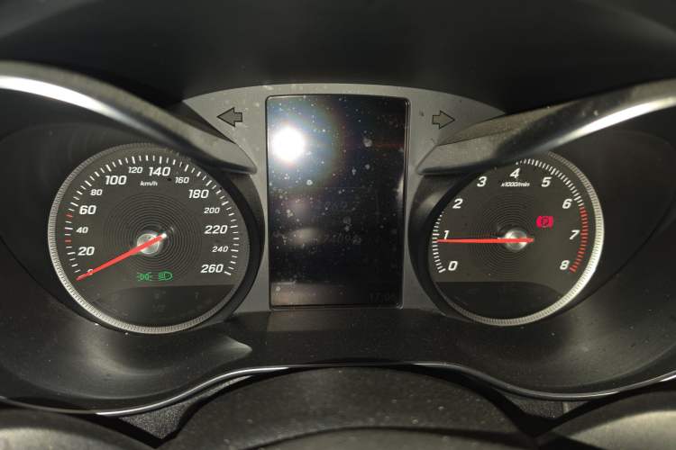 Used Mercedes-Benz C-Class 2017 Facelift C 200 L Sport Edition