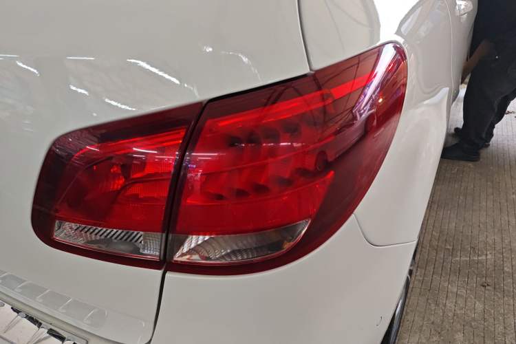 Used Mercedes-Benz B-Class 2017 B 200 Sport Edition
