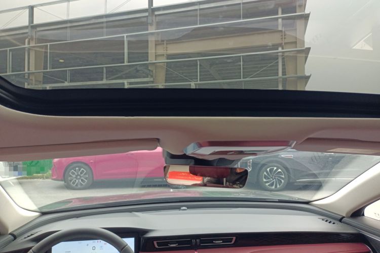 Used Hongqi H5 2025 2.0T Automatic Flag Edition – 500 000 Units Commemorative Version