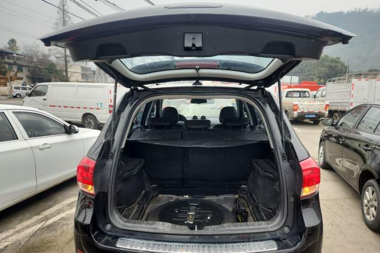 Used Haval H6 2014 Upgraded Model 1.5T Manual Two-Wheel Drive Elite Version